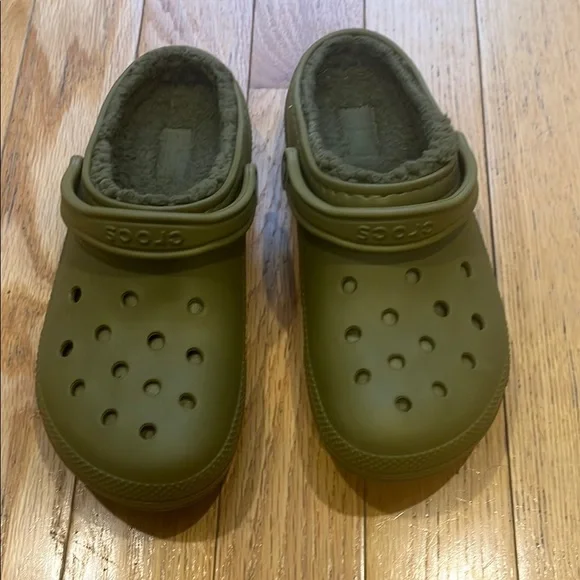 CROCS | Shoes | Crocs Mens Loafers In Olive Green | Poshmark display picture 2